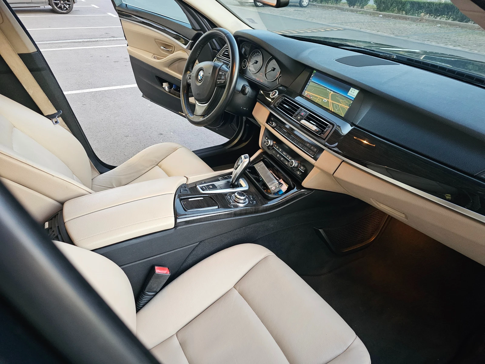 BMW 525 F10, снимка 9 - Автомобили и джипове - 55432308