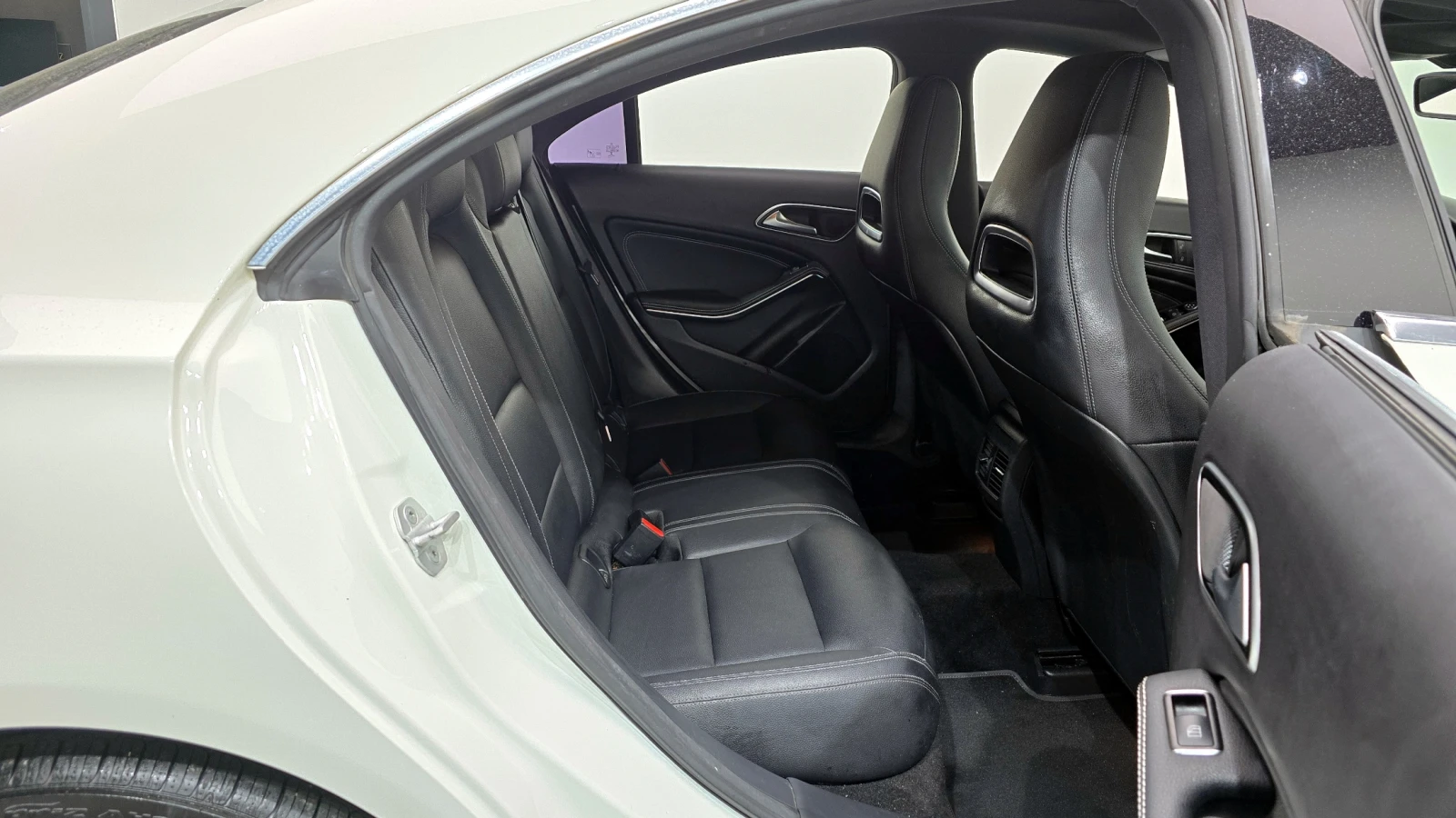 Mercedes-Benz CLA 200 d* ЛЮК* КРАЙНА ЦЕНА, снимка 12 - Автомобили и джипове - 55496184