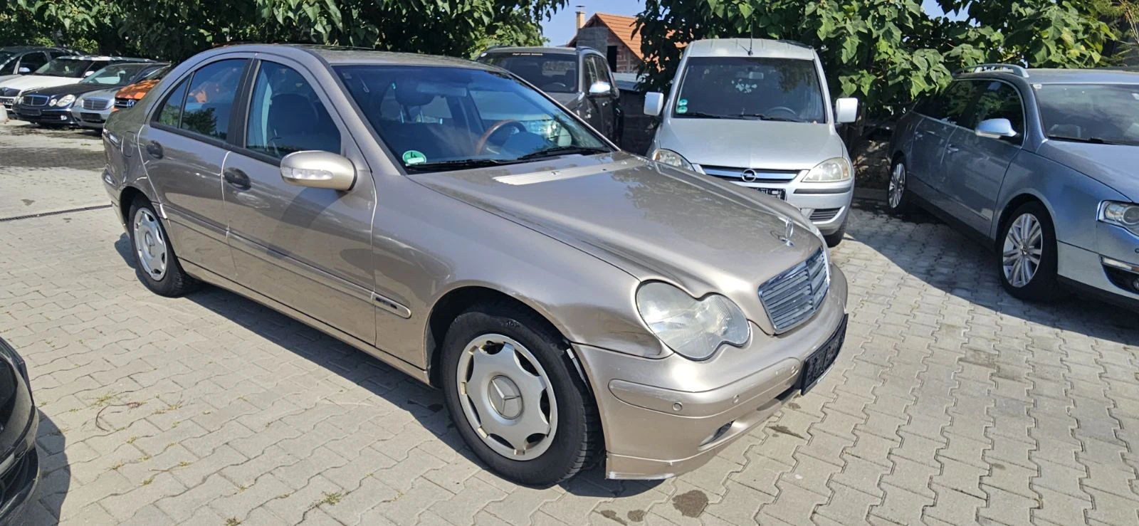 Mercedes-Benz C 220 CDI, снимка 2 - Автомобили и джипове - 55801401