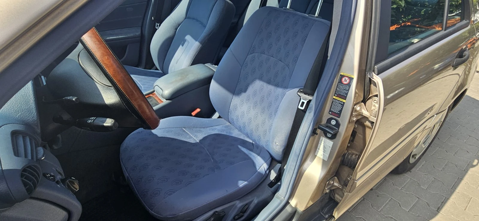 Mercedes-Benz C 220 CDI, снимка 7 - Автомобили и джипове - 55801401