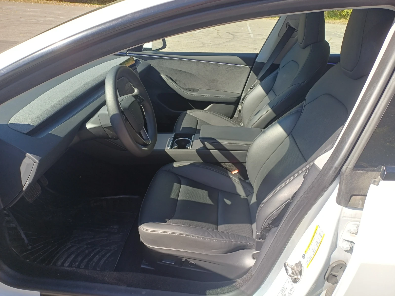 Tesla Model 3 Highland Long Range AWD Европейска!, снимка 9 - Автомобили и джипове - 56341384