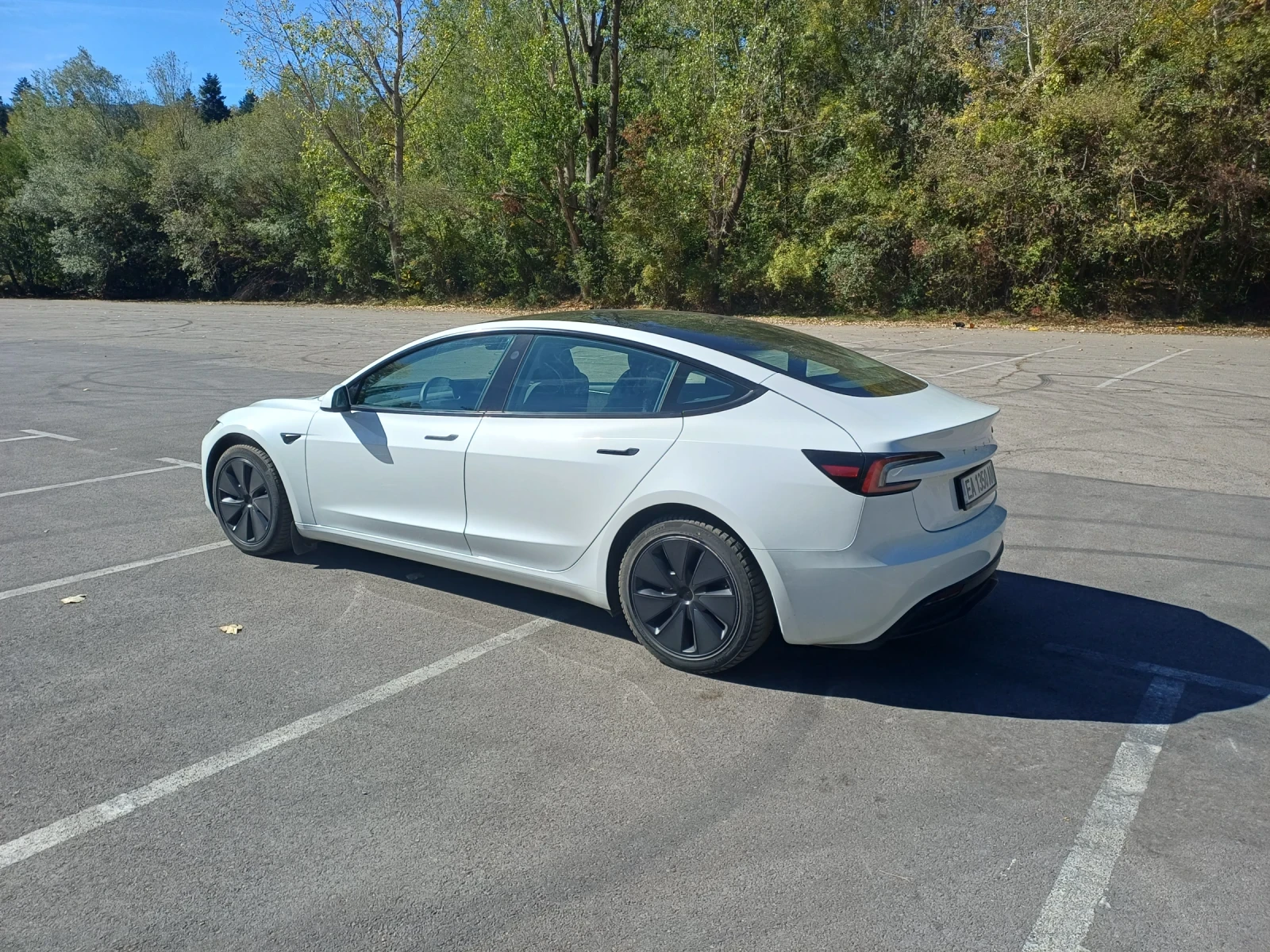 Tesla Model 3 Highland Long Range AWD Европейска!, снимка 5 - Автомобили и джипове - 56341384