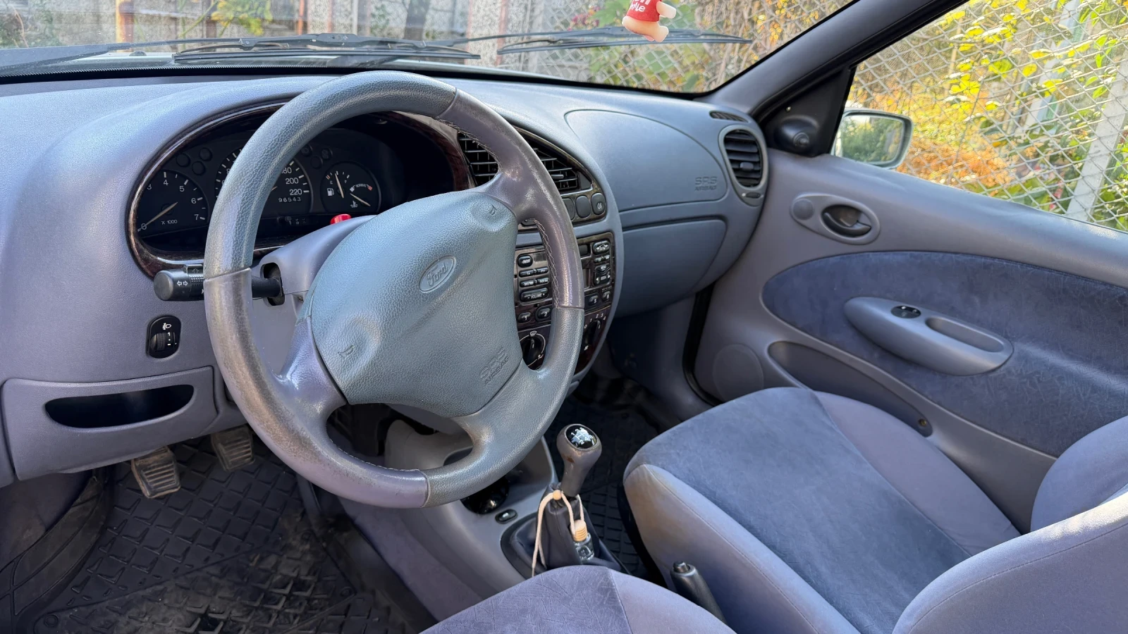 Ford Fiesta 1.25i, снимка 5 - Автомобили и джипове - 56489205