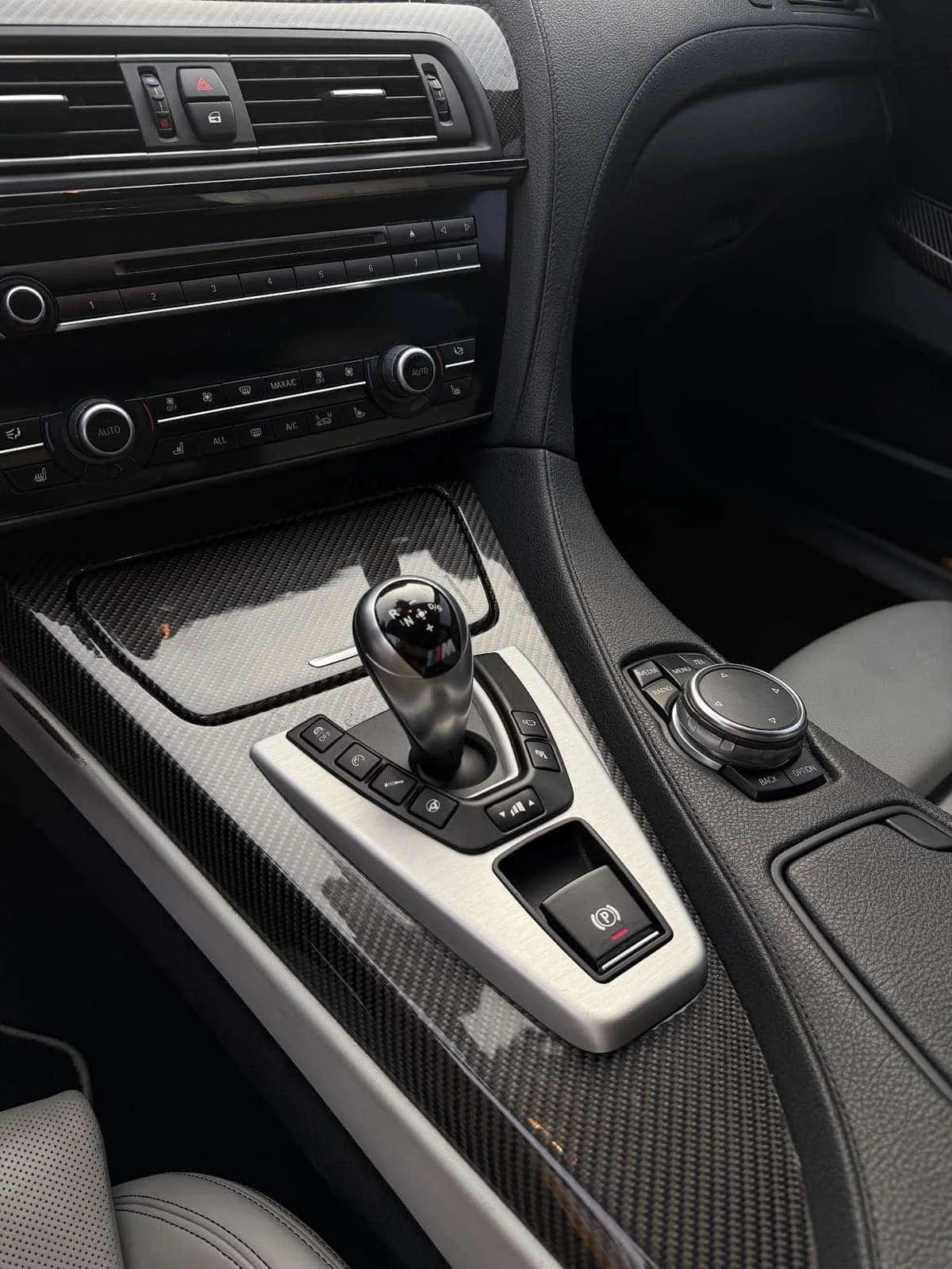 BMW M6 * Gran Coupe * CARFAX * ����� �� ����������� | Mobile.bg � ����������� 13