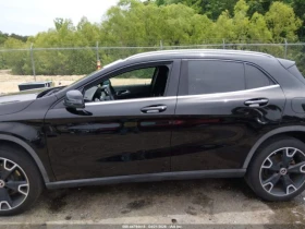 Mercedes-Benz GLA 250 * КОЖА* ПОДГРЕВ* ПАМЕТ* ПАНОРАМА* NAVI* , снимка 13
