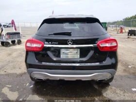 Mercedes-Benz GLA 250 * КОЖА* ПОДГРЕВ* ПАМЕТ* ПАНОРАМА* NAVI* , снимка 15