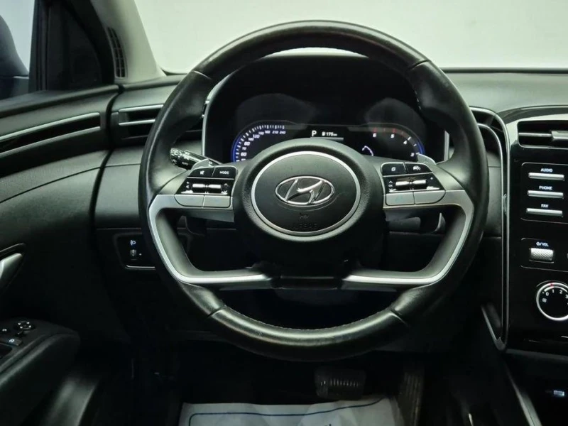 Hyundai Tucson Diesel 2.0 4WD Premium * НАЙ-ДОБРА ЦЕНА В БЪЛГАРИЯ, снимка 6 - Автомобили и джипове - 52046195