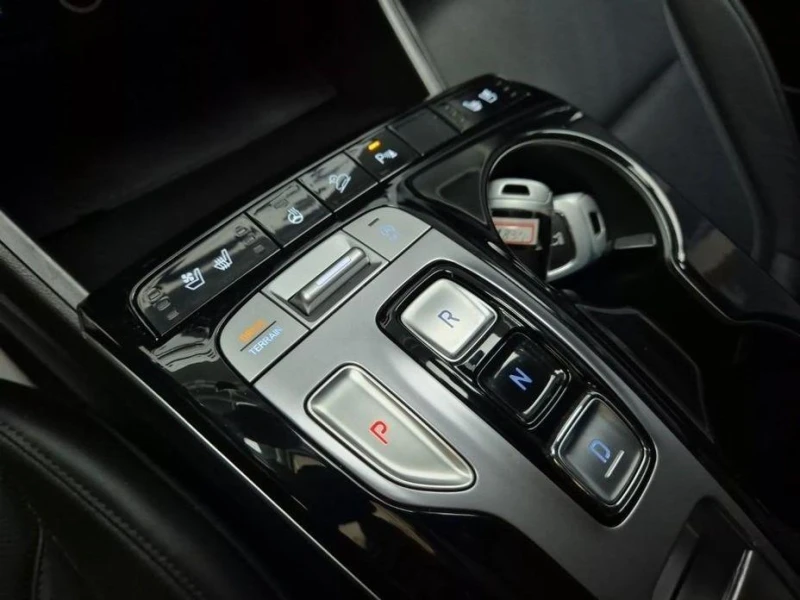 Hyundai Tucson Diesel 2.0 4WD Premium * НАЙ-ДОБРА ЦЕНА В БЪЛГАРИЯ, снимка 10 - Автомобили и джипове - 52046195