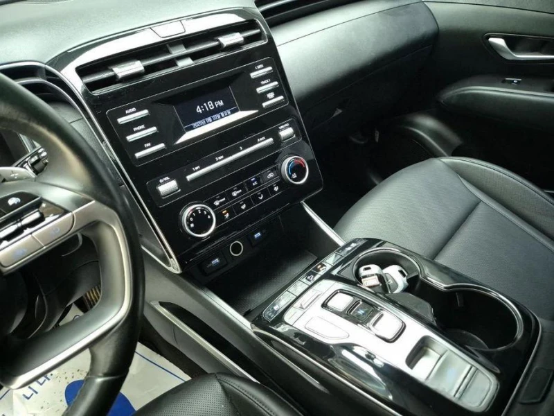 Hyundai Tucson Diesel 2.0 4WD Premium * НАЙ-ДОБРА ЦЕНА В БЪЛГАРИЯ, снимка 9 - Автомобили и джипове - 52046195