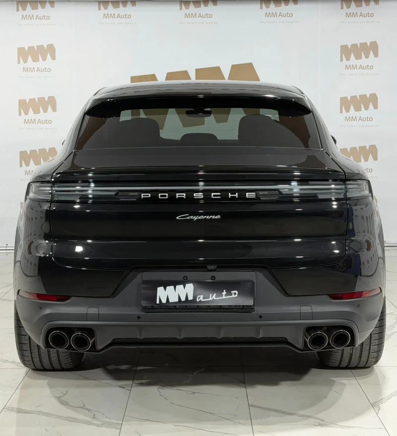 Porsche Cayenne Coupe* Bose* Display* Pano* Chrono, снимка 5 - Автомобили и джипове - 52836191