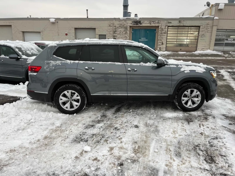 VW Atlas * Highline * CARFAX * ЦЕНА ДО БГ, снимка 3 - Автомобили и джипове - 53383826