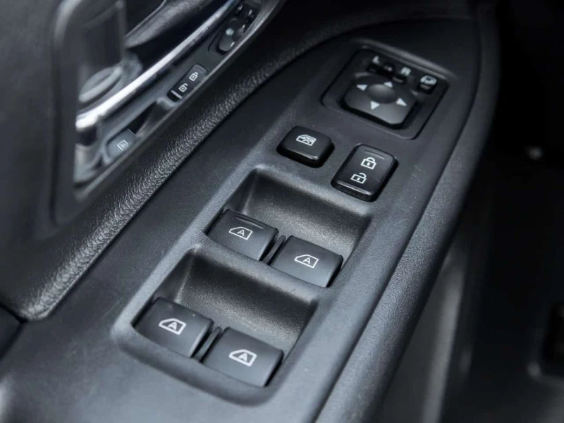 Mitsubishi Outlander * CARFAX * ЦЕНА ДО БГ, снимка 11 - Автомобили и джипове - 53569708