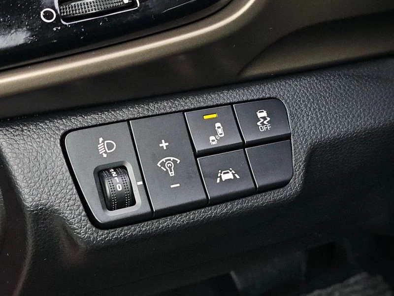 Kia Stonic 1.4| 95к.с., снимка 13 - Автомобили и джипове - 55940881