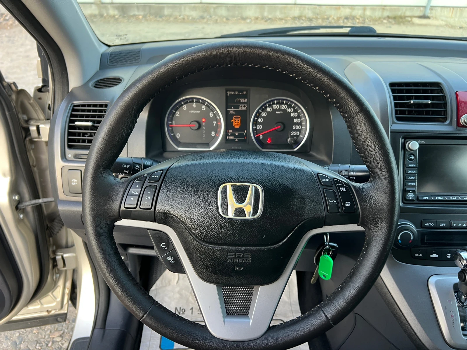 Honda Cr-v 2.0i-VTEC Автоматик/ Кожа/ Подгрев/ Панорама, снимка 13 - Автомобили и джипове - 41489494