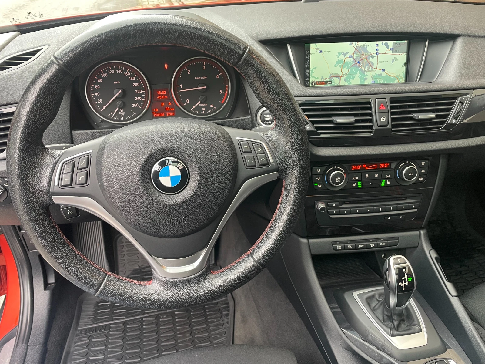 BMW X1 20d xDrive Sport Facelift - изображение 8