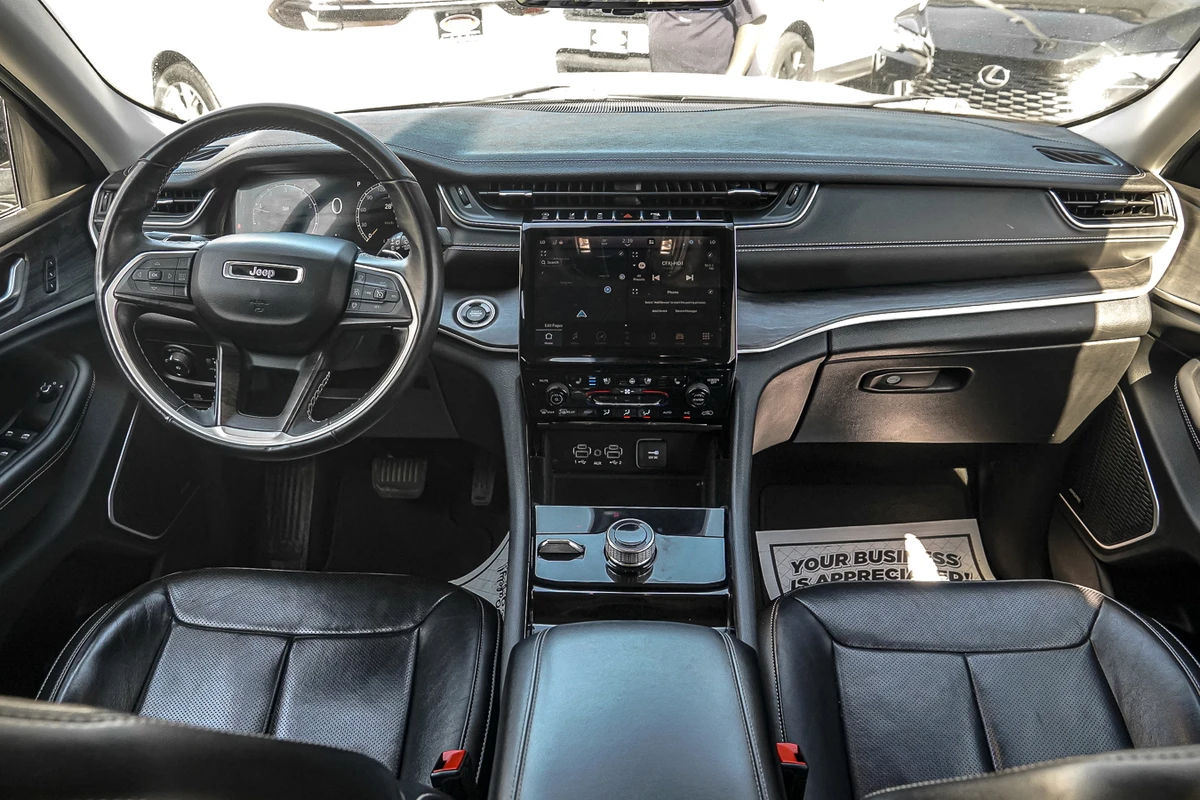 Jeep Grand cherokee L LIMITED| PANO| O��������| ALPINE | Mobile.bg � ����������� 15