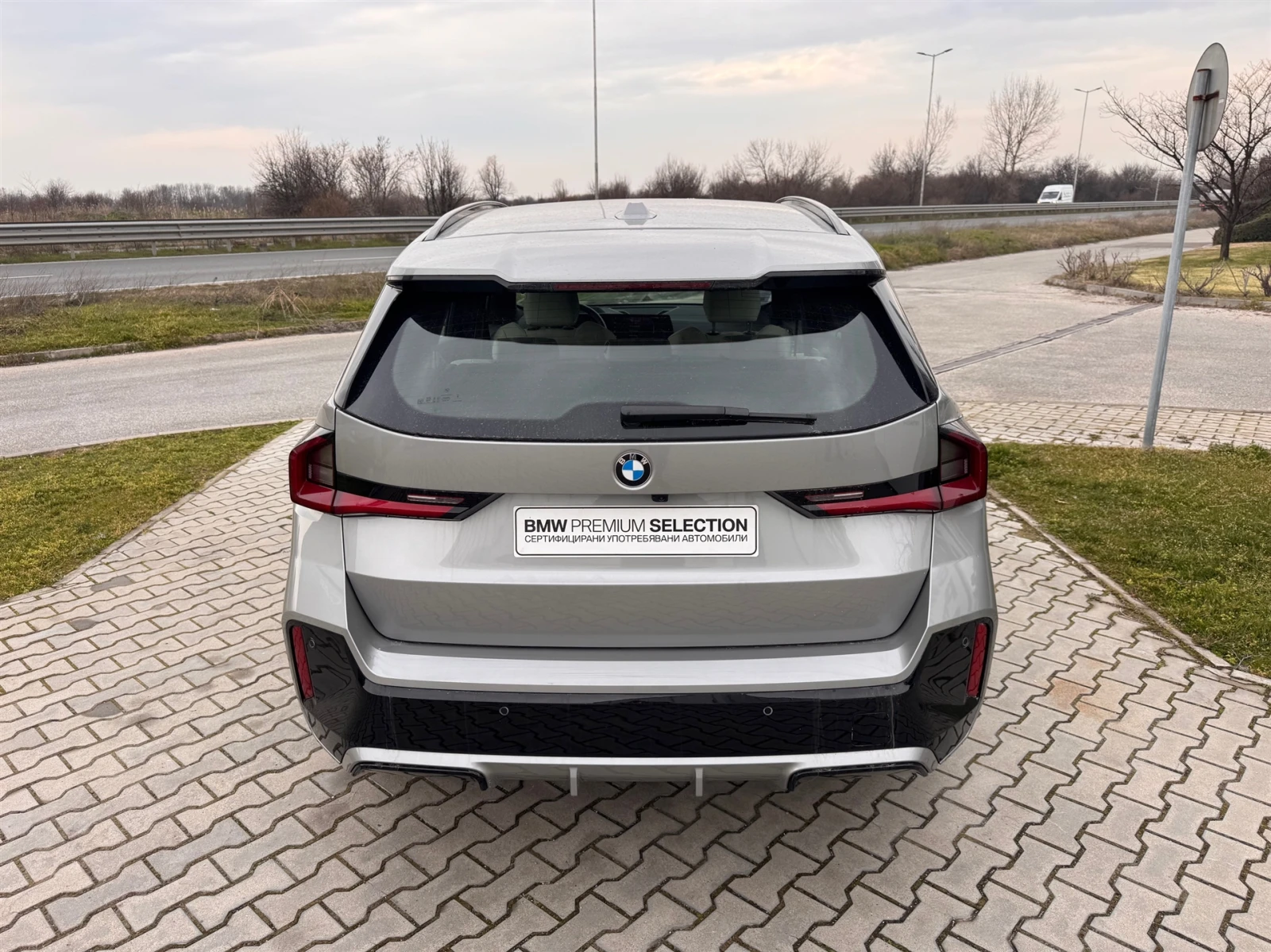 BMW X1 xDrive23i, снимка 9 - Автомобили и джипове - 53054323