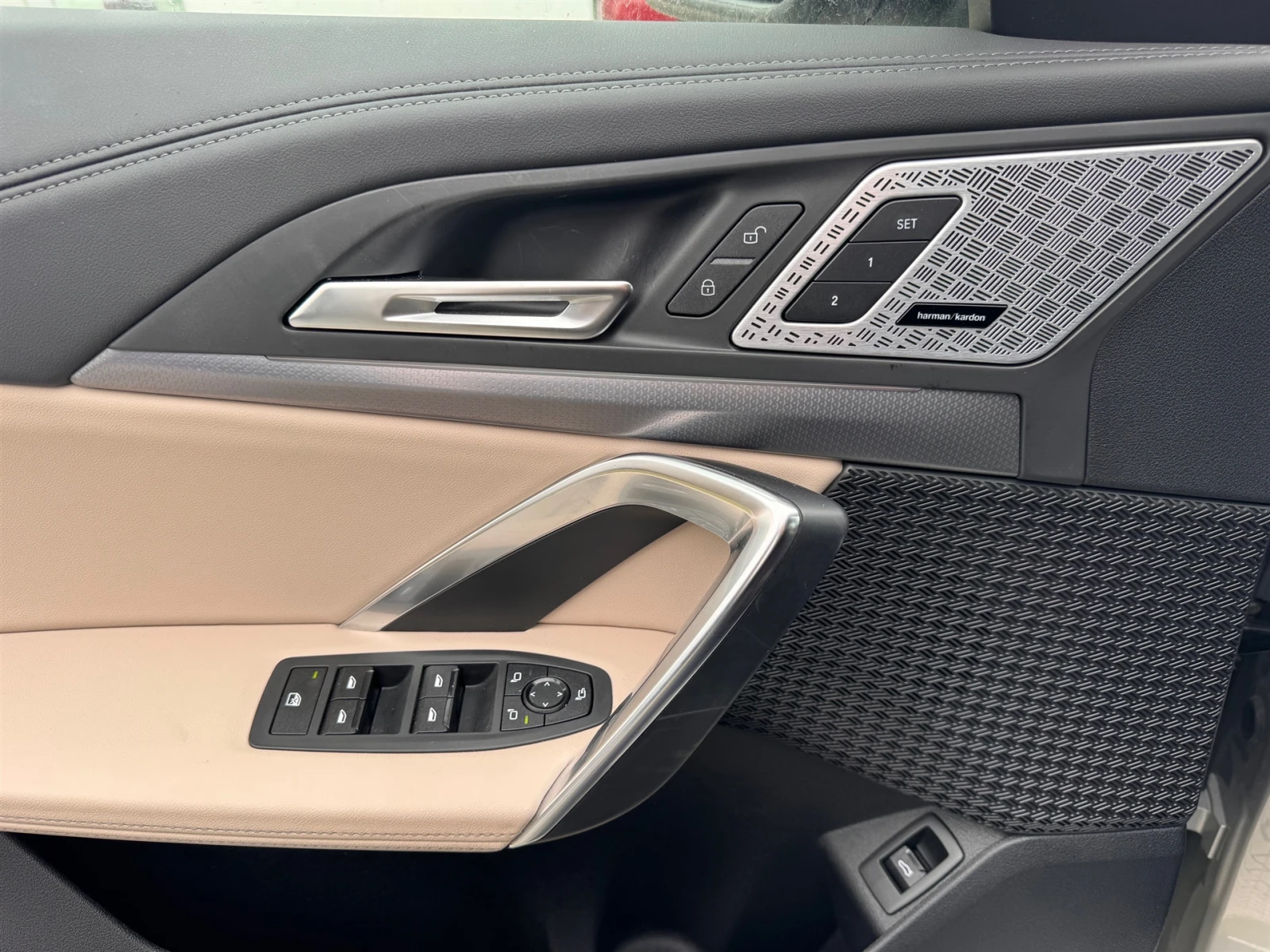 BMW X1 xDrive23i, снимка 17 - Автомобили и джипове - 53054323