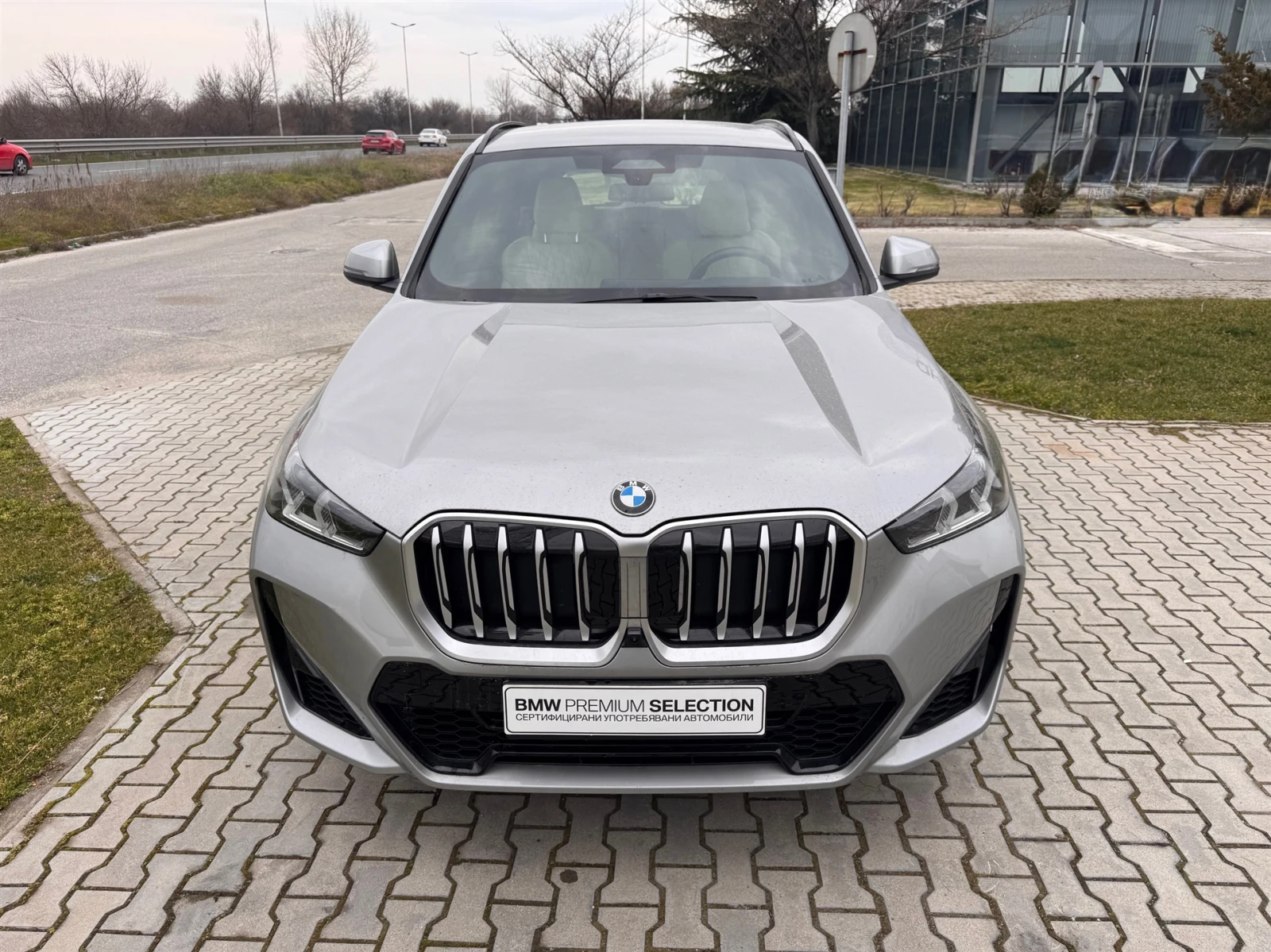 BMW X1 xDrive23i, снимка 8 - Автомобили и джипове - 53054323
