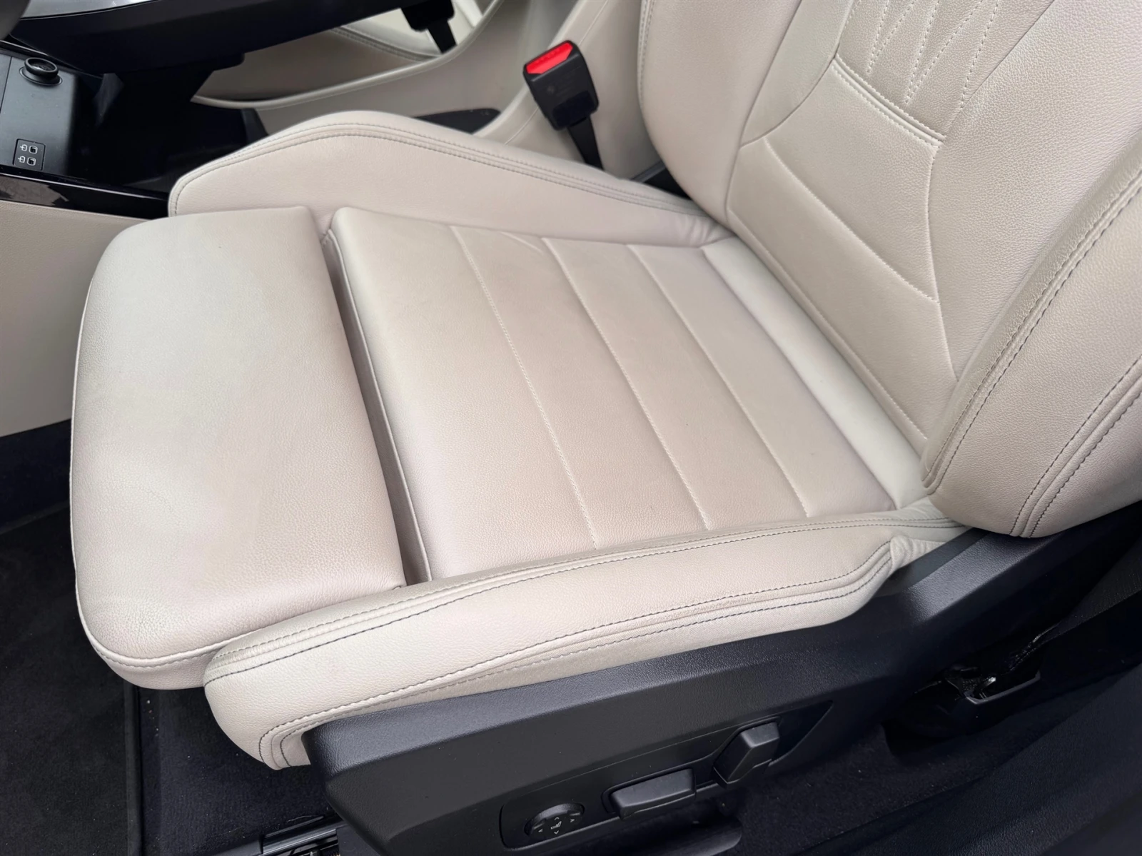 BMW X1 xDrive23i, снимка 10 - Автомобили и джипове - 53054323