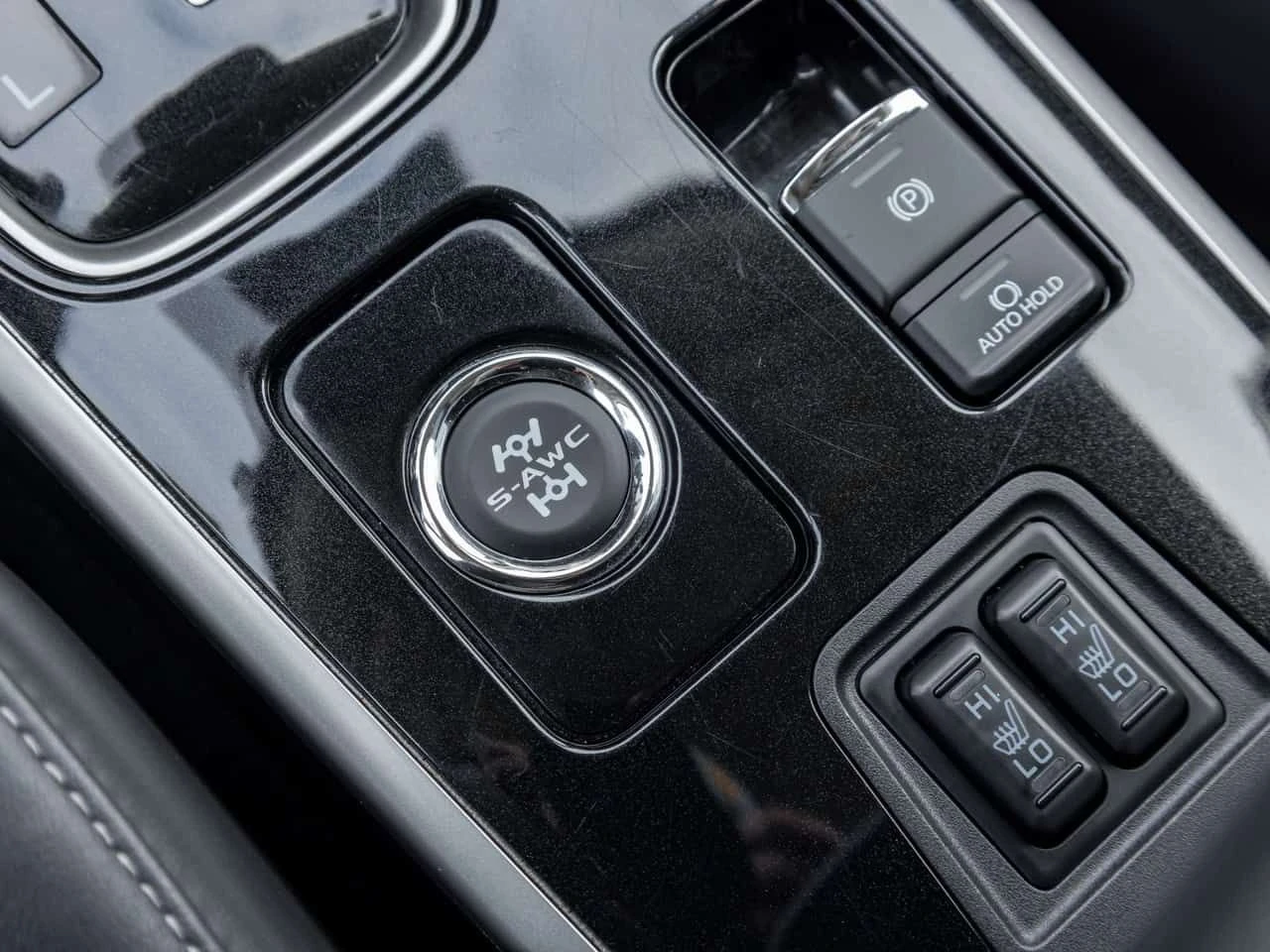 Mitsubishi Outlander * CARFAX * ���� �� �� | Mobile.bg � ����������� 15