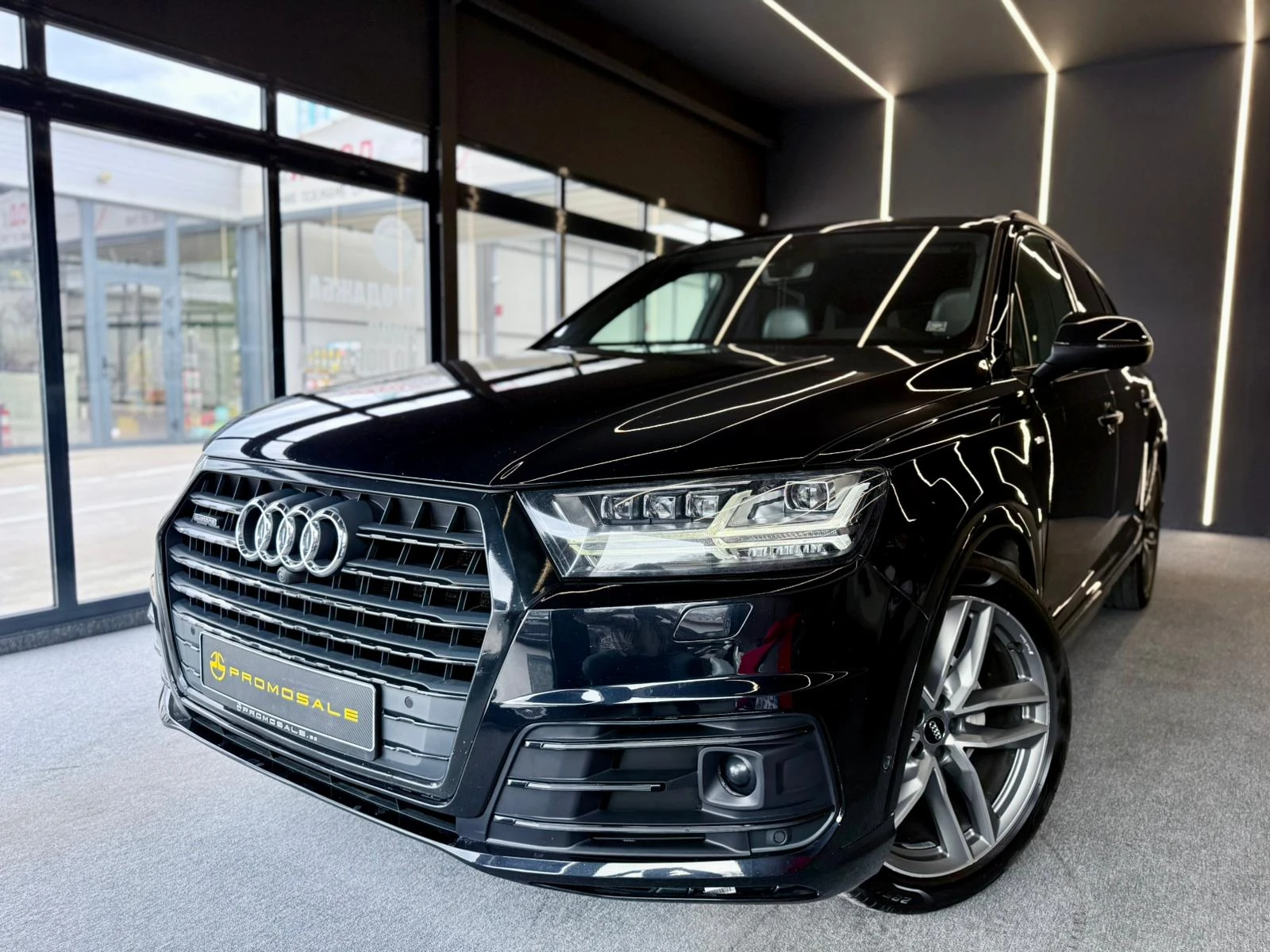 Audi Q7 S - Line* Quattro* Bose* Подгрев* Лизинг , снимка 3 - Автомобили и джипове - 54379647