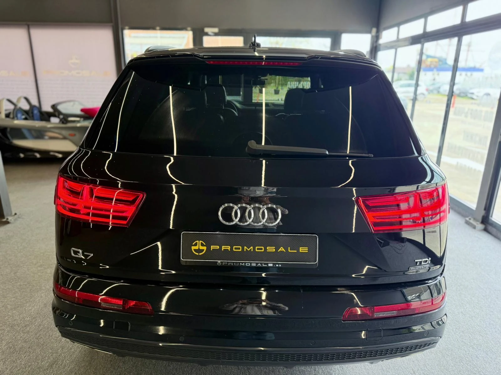 Audi Q7 S - Line* Quattro* Bose* Подгрев* Лизинг , снимка 5 - Автомобили и джипове - 54379647