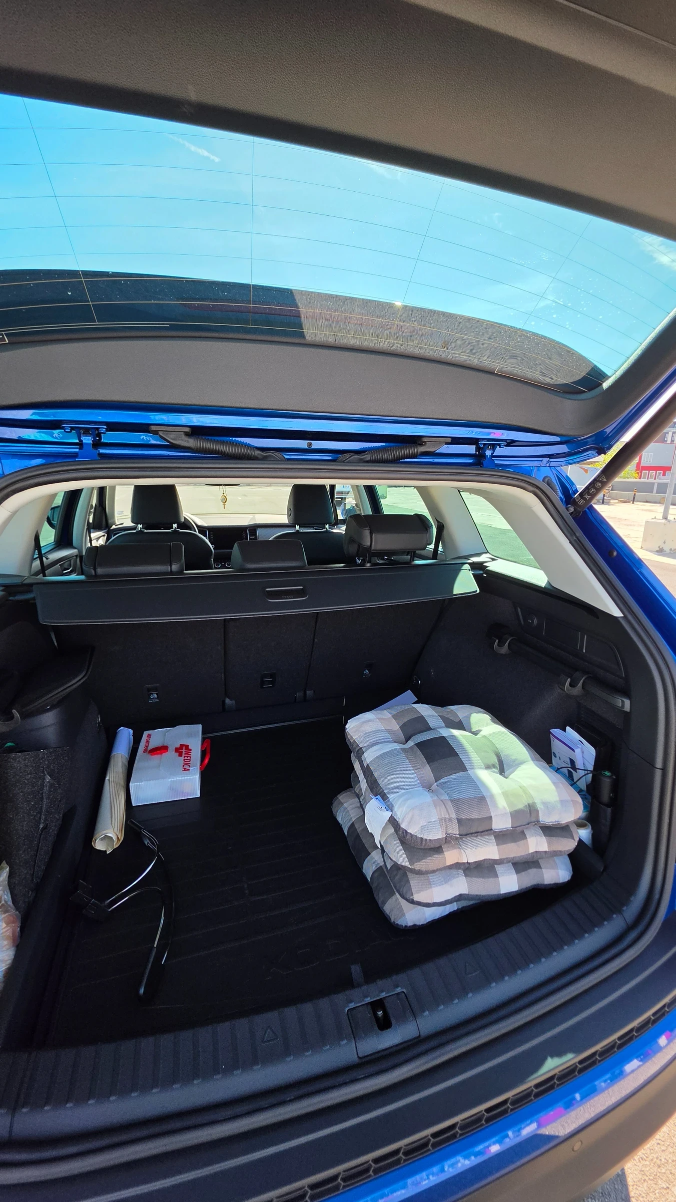 Skoda Kodiaq 2.0 TDI , 200к.с., vision plus, снимка 15 - Автомобили и джипове - 54662673