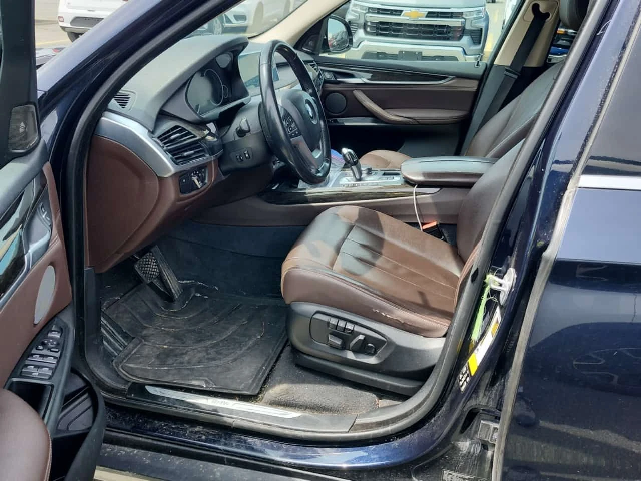 BMW X5 xDrive35d/CARFAX/ПОДГРЕВ/ПАМЕТ/КОЖА/, снимка 5 - Автомобили и джипове - 55410254