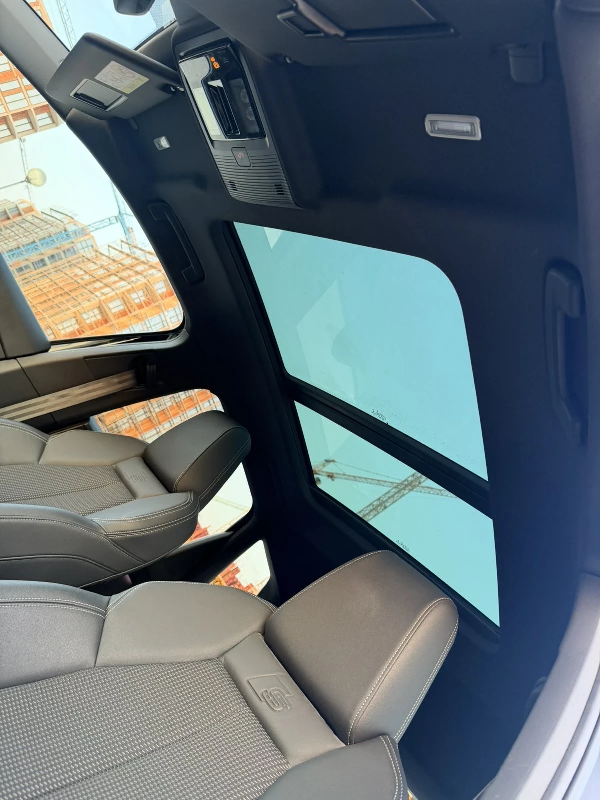 Audi Q4 40 E-tron S-line, снимка 12 - Автомобили и джипове - 55465279