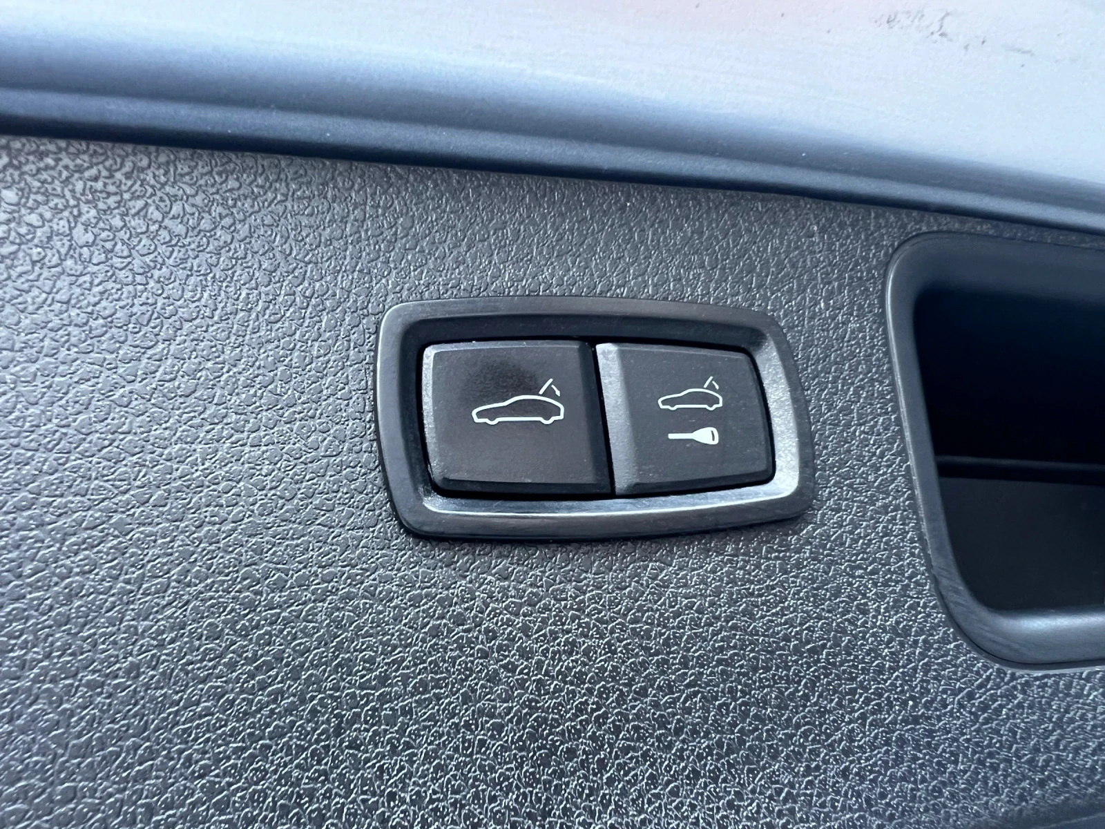 Porsche Macan S| SportChrono| AIR| PDLS| Keyless| Обдухване, снимка 16 - Автомобили и джипове - 55773213