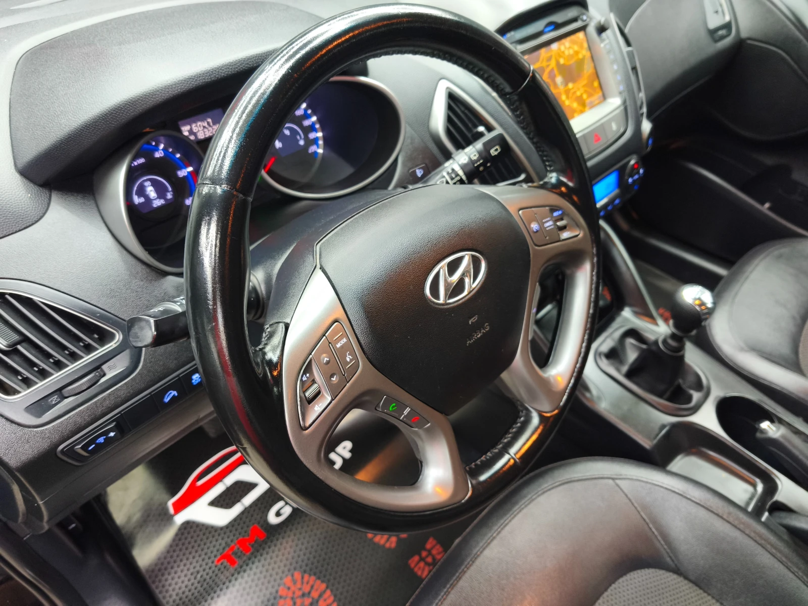 Hyundai IX35 1.7crdi 116k.c 6c.k Euro5B, снимка 15 - Автомобили и джипове - 55787202