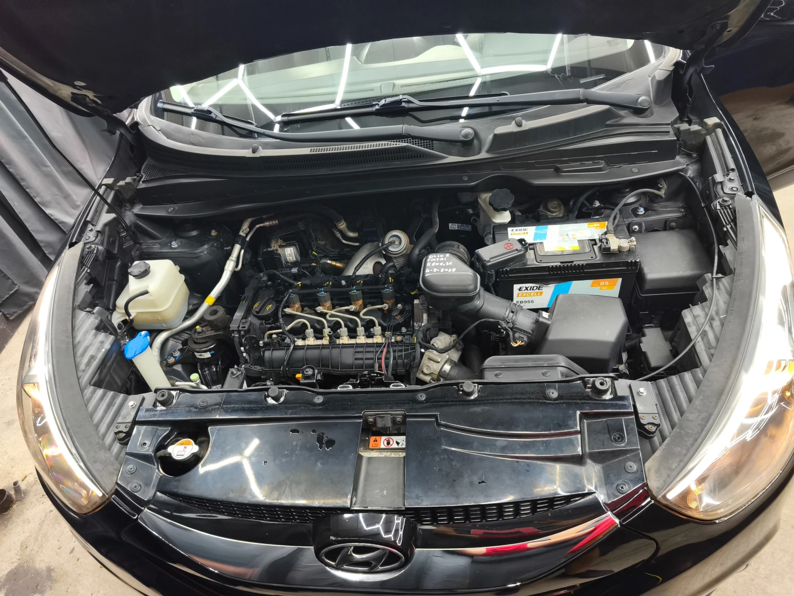 Hyundai IX35 1.7crdi 116k.c 6c.k Euro5B, снимка 16 - Автомобили и джипове - 55787202