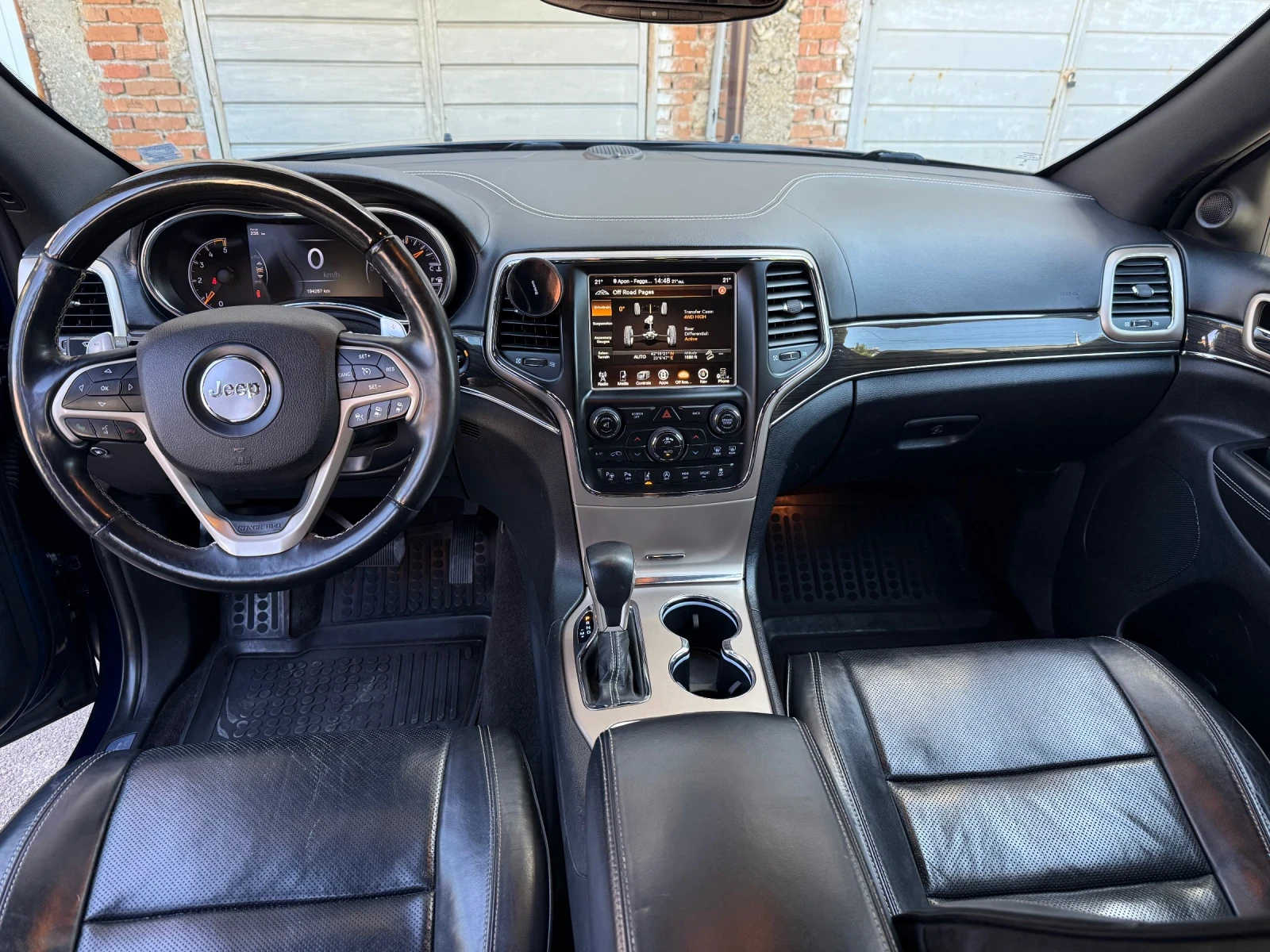 Jeep Grand cherokee Overland 3.0 250hp Facelift top!!!, снимка 4 - Автомобили и джипове - 56058744