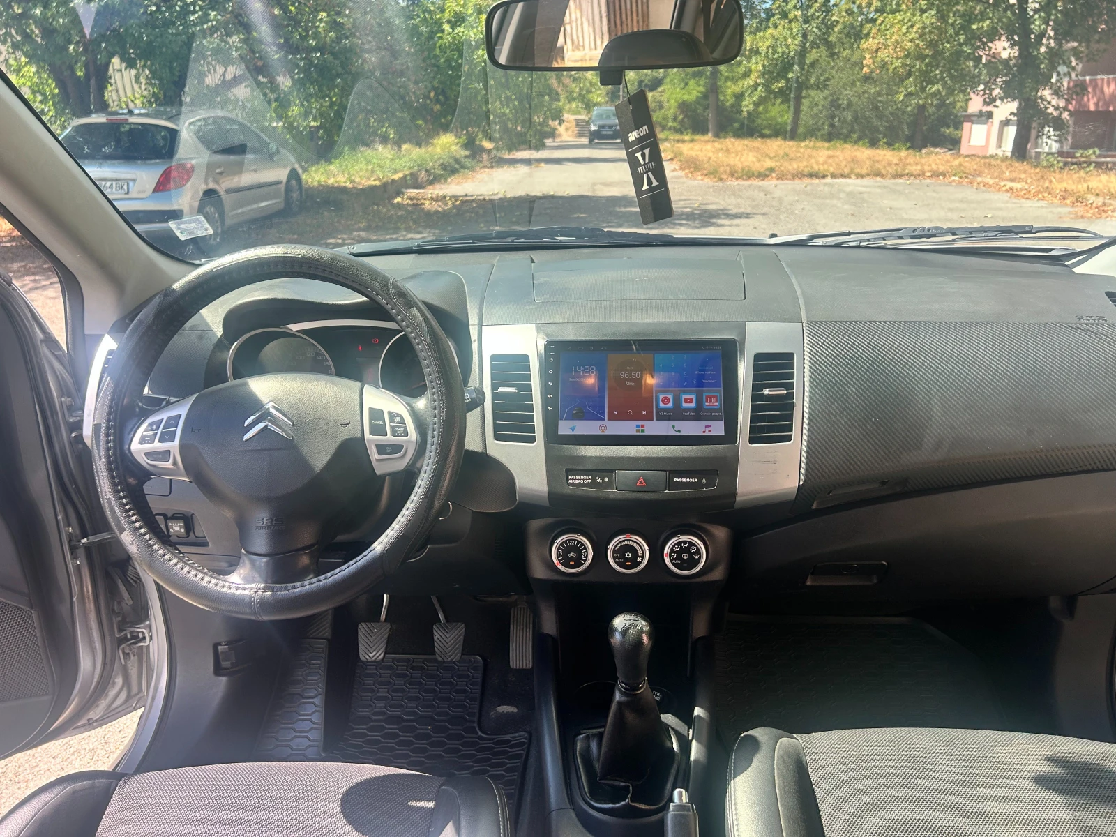 Citroen C-Crosser, снимка 13 - Автомобили и джипове - 56294669
