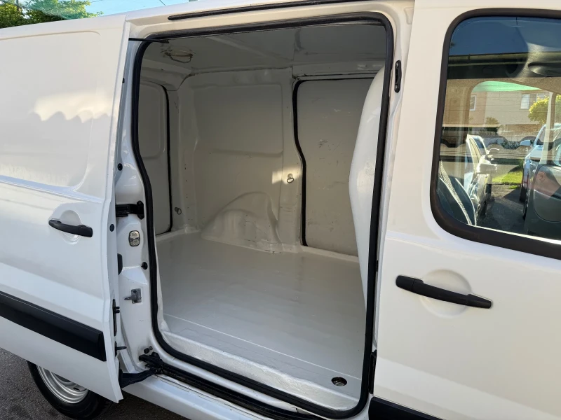 Fiat Scudo 1.6JTD 90HP, снимка 14 - Бусове и автобуси - 50449337