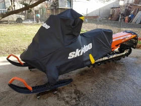 Ski-Doo Summit, снимка 2 - Мотоциклети и мототехника - 53604288