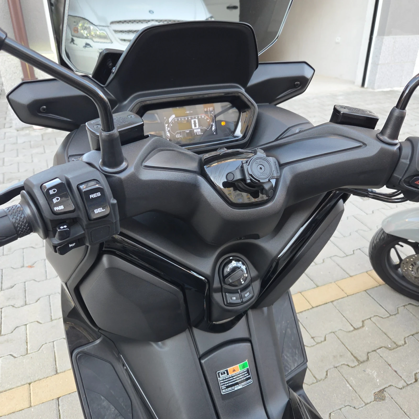 Yamaha X-max 300 CC - изображение 5