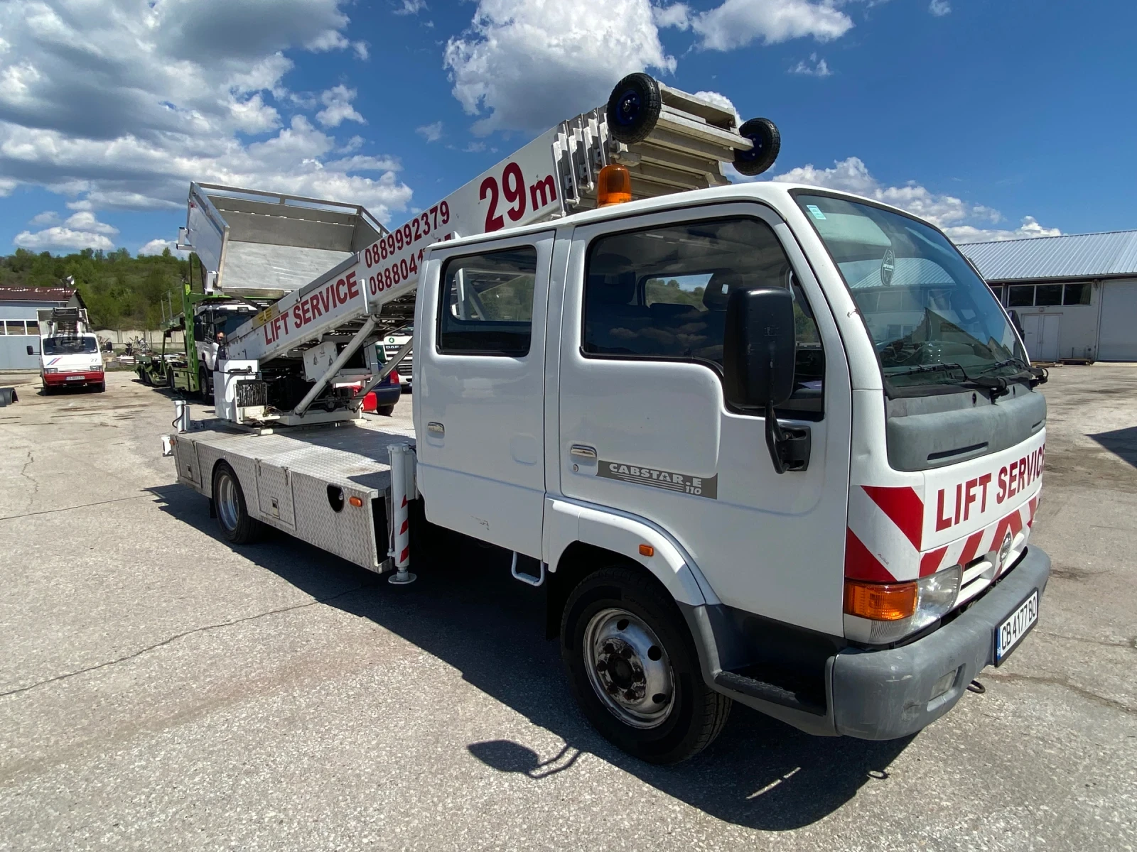 Автовишка Друга марка Мобилен асансьор - изображение 2