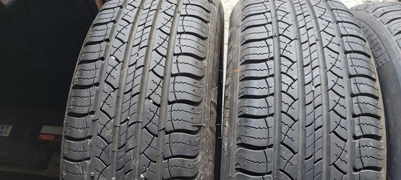 Гуми Всесезонни 205/65R15, снимка 2 - Гуми и джанти - 35136227