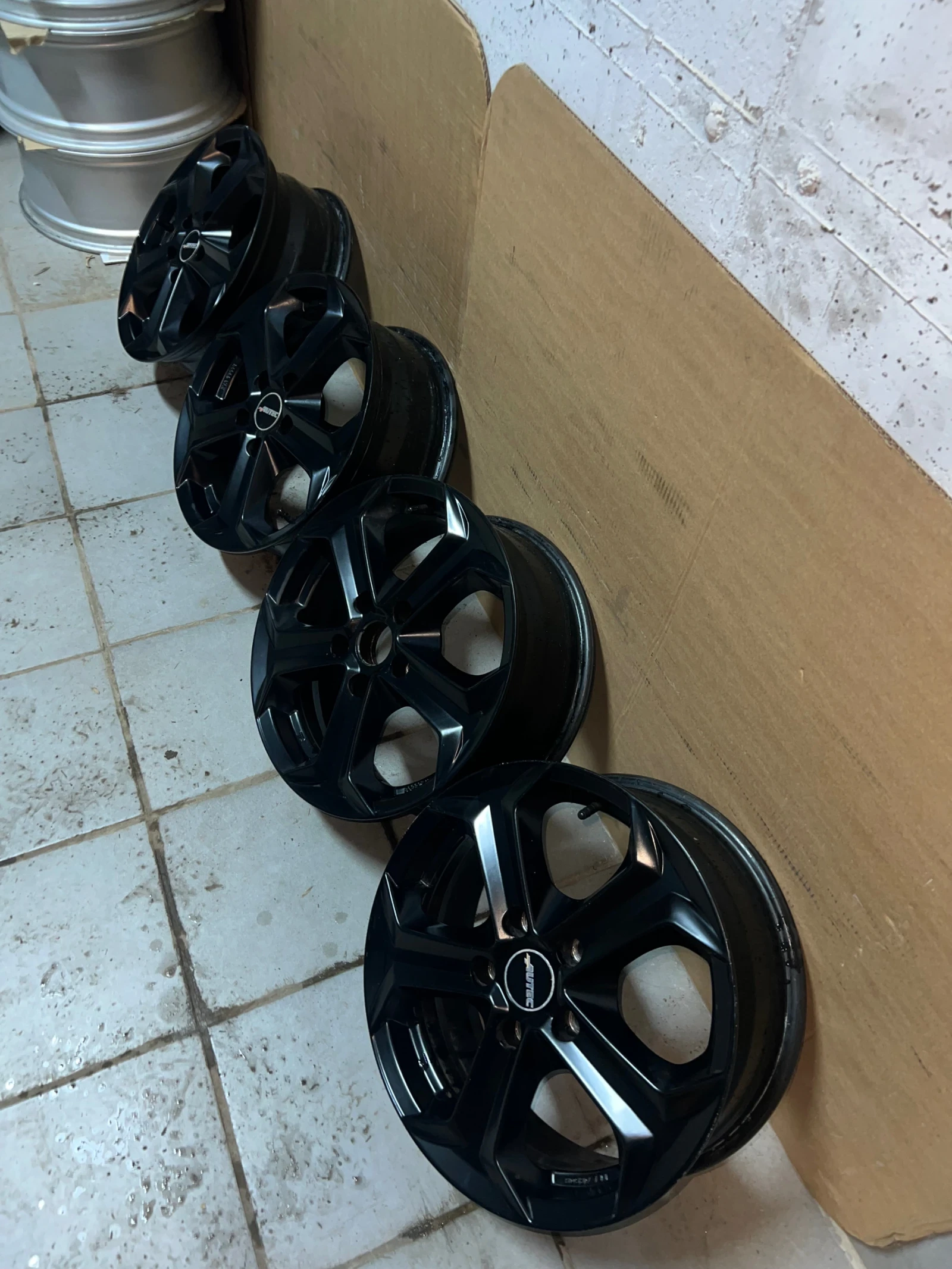 Джанти, снимка 5 - Гуми и джанти - 54287369