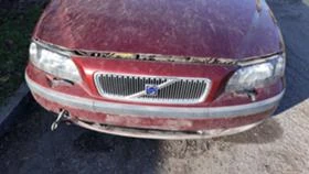 Volvo V70 2.4 D5, снимка 1