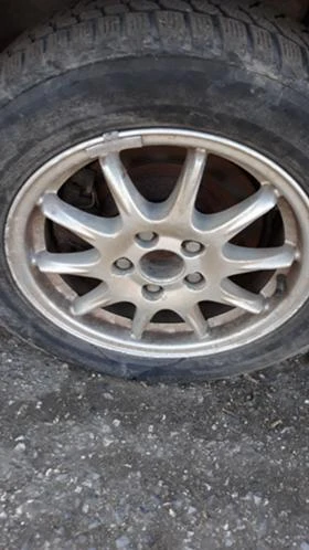 Volvo V70 2.4 D5, снимка 2