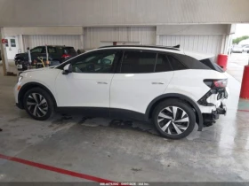 VW ID.4 * STANDART* ПОЛУКОЖА* ПОДГРЕВ* NAVI* LED* , снимка 12