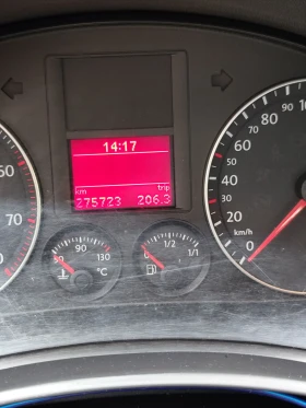 Обява за продажба на VW Golf 1.4 FSI ~5 500 лв. - изображение 8