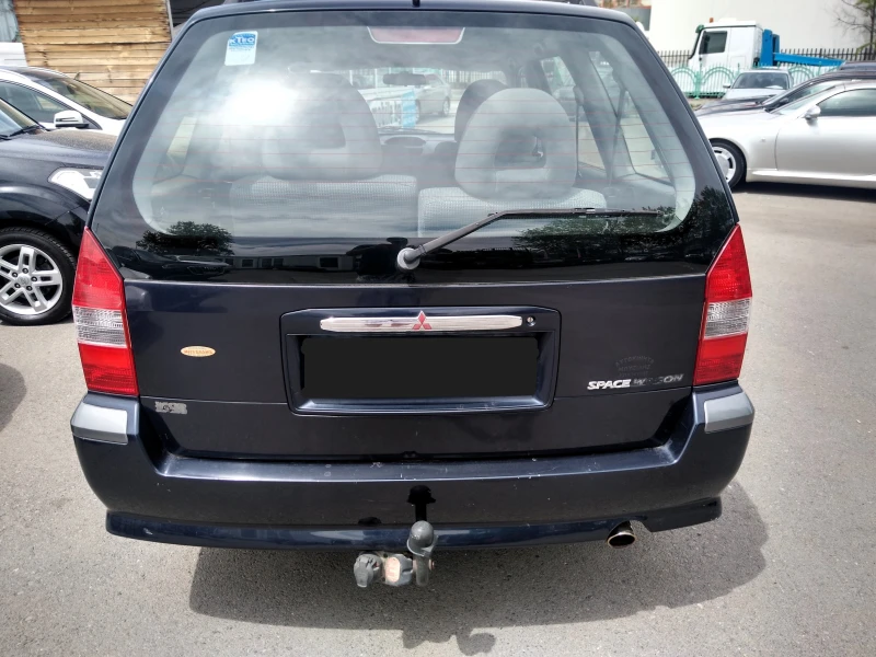 Mitsubishi Space wagon 2.0 LS, снимка 3 - Автомобили и джипове - 44872772