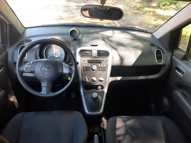 Opel Agila 1.0i, снимка 13 - Автомобили и джипове - 47598586