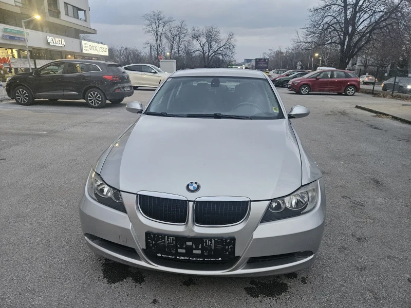 BMW 320 2 бр. 12000лв 318i 2010г., снимка 8 - Автомобили и джипове - 47765324