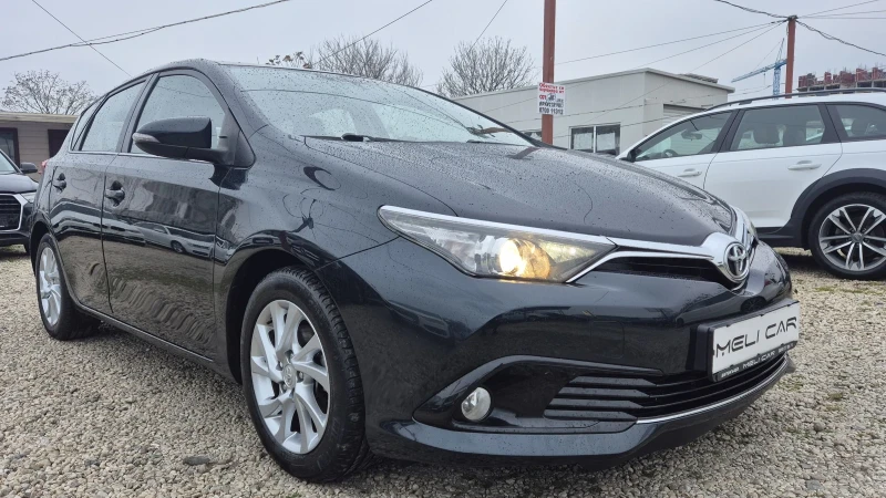 Toyota Auris 1.6D4D 140хил. FULL НАВИ КАМЕРА ЛИЗИНГ ВИДЕО , снимка 2 - Автомобили и джипове - 49145732