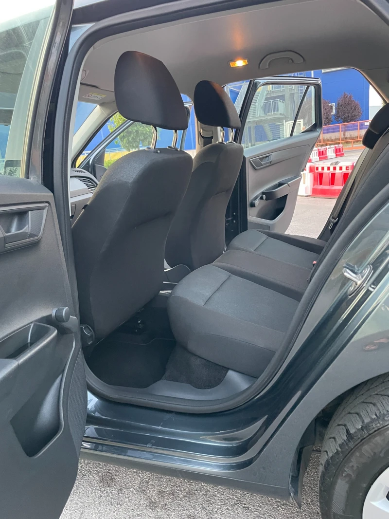 Skoda Fabia FACELIFT * LED , снимка 14 - Автомобили и джипове - 51977903